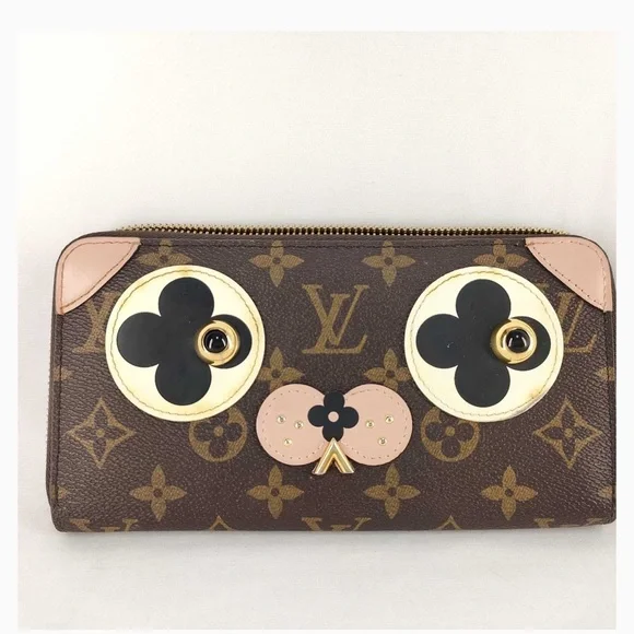 LOUIS VUITTON Dog MONOGRAM LV ZIPPY WALLET - Picture 1 of 11